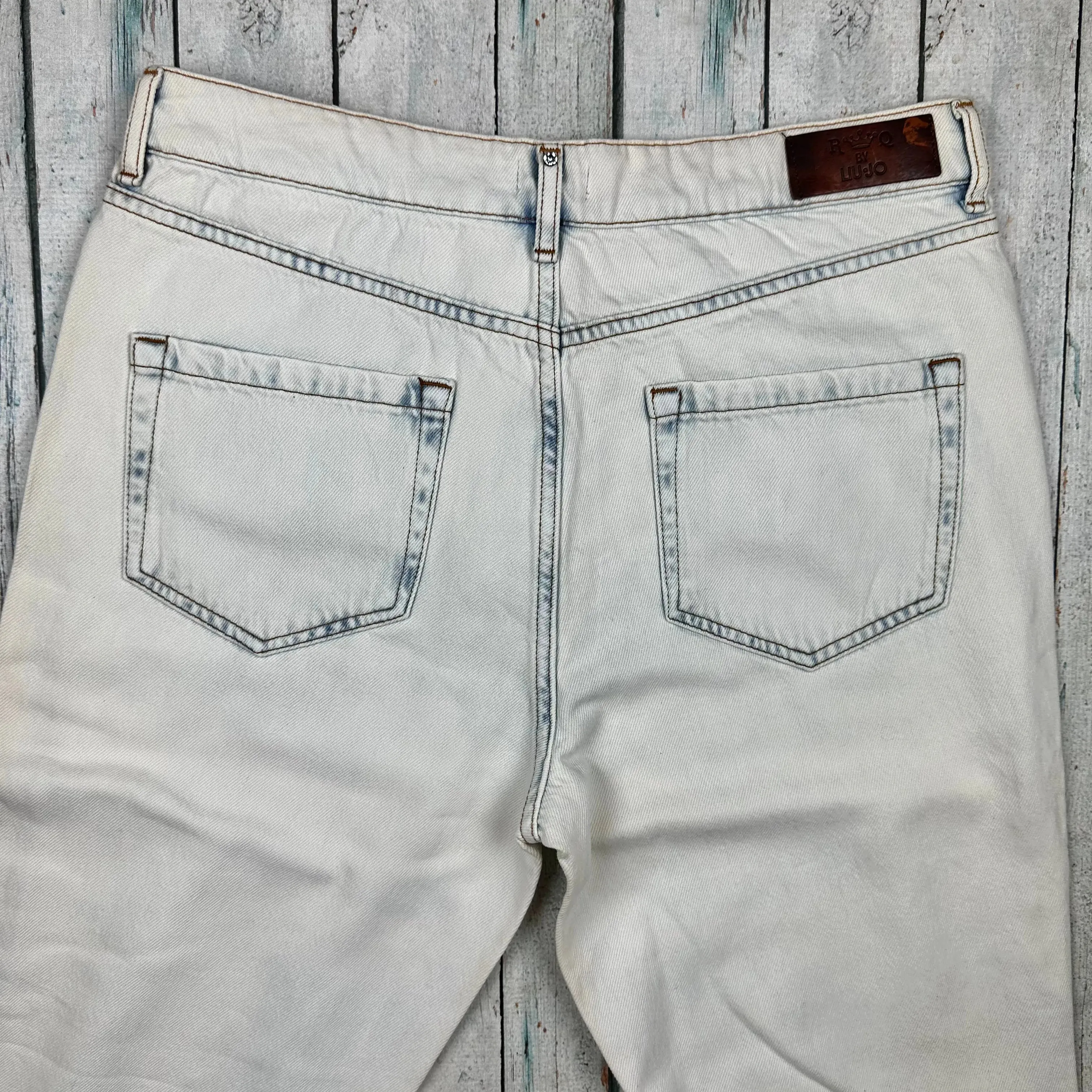 NWT - LUI-JO Italian Bleached 'Lungo' Easy Fit Fit Jeans -Size 30